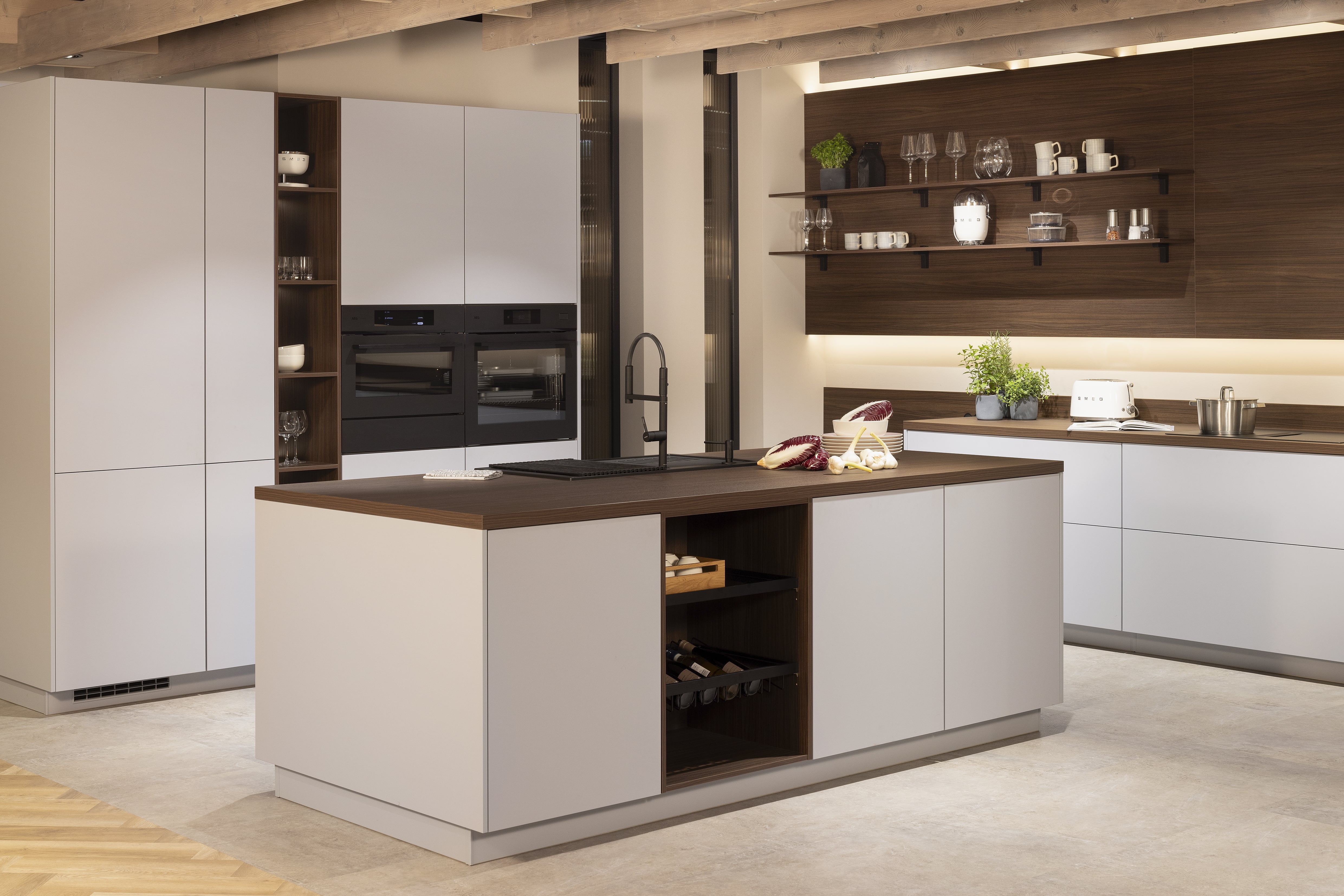 NOBILIA Lack Sky matt mit Nussbaum Milano