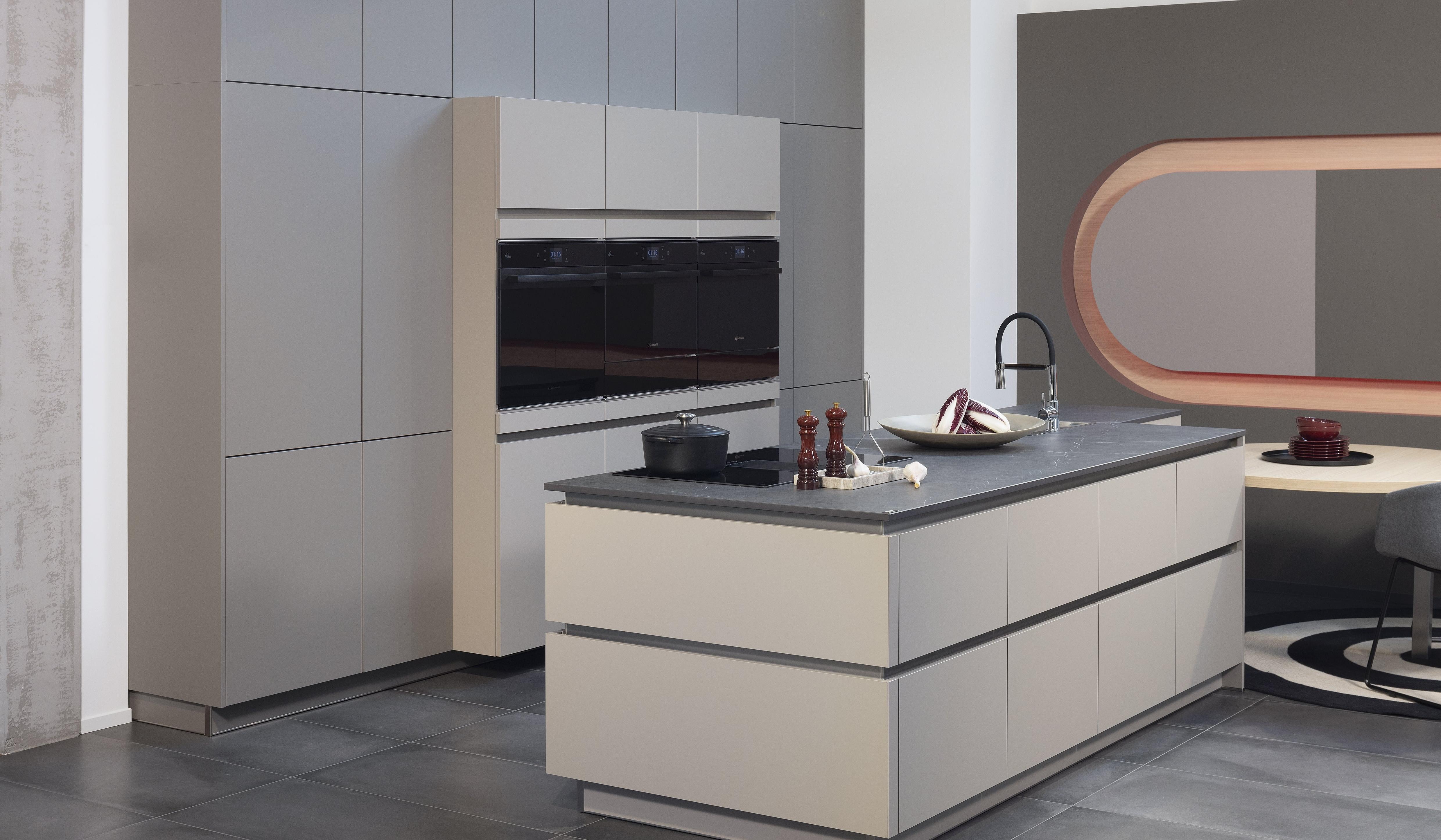 ARTEGO FEEL Basalt und FEEL Taupe