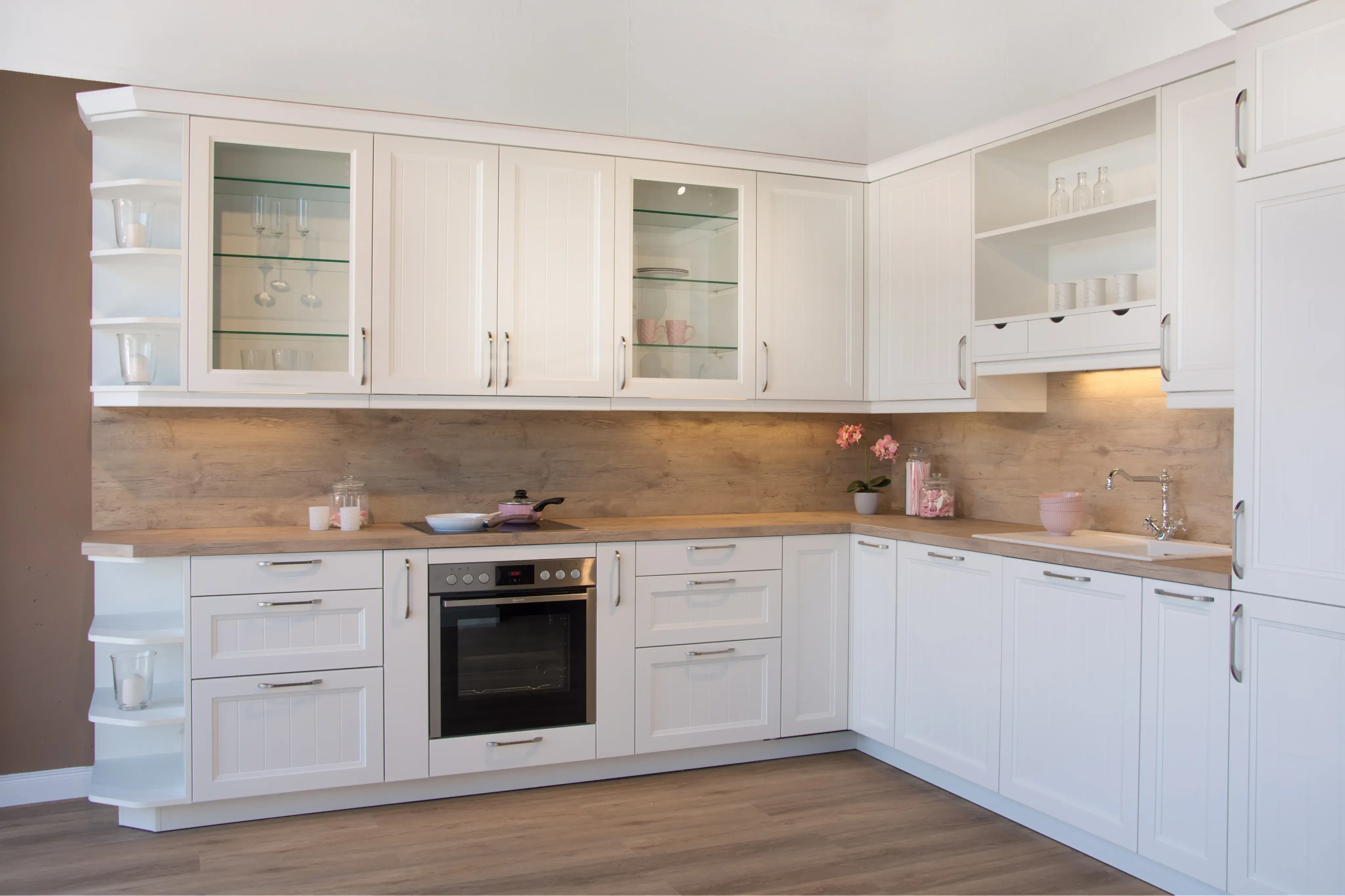 Rotpunkt Küchen, Front: Home Farbe: White